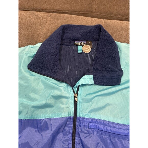 VINTAGE PATAGONIA CONRTAST FULL-ZIP NYLON INSULATED WINDBREAKER JACKET Medium - Picture 3 of 11